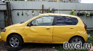 Битый автомобиль Chevrolet Aveo